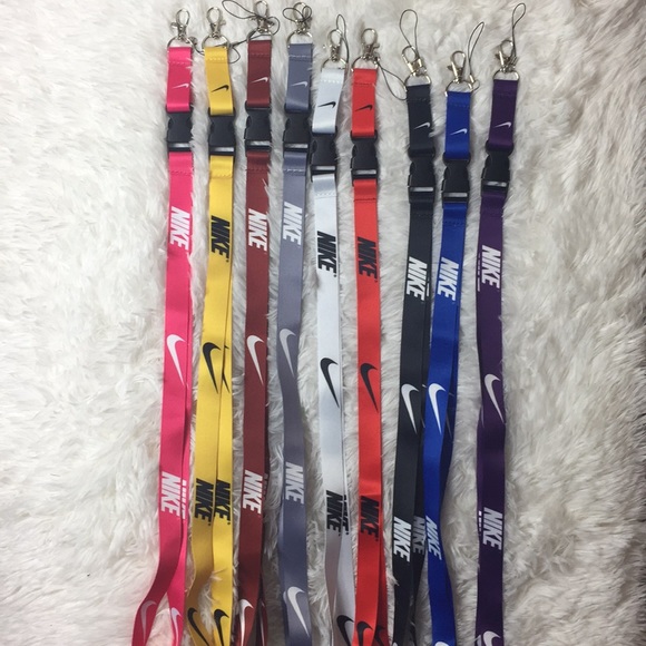 SOLD! Nike land yard - Picture 1 of 7